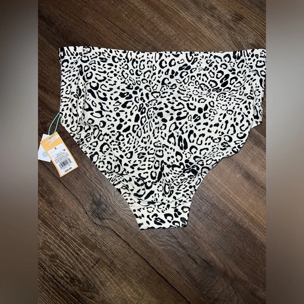 NWT Target Kona Sol High Waisted Bikini Bottom